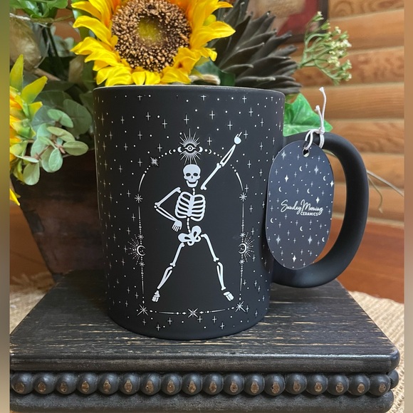 DANCING SKELETON Soft Touch HALLOWEEN Mug - Picture 2 of 2